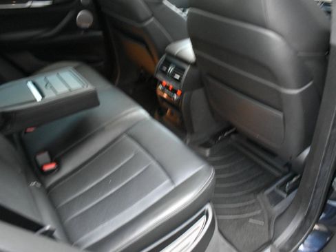 Used 2017 BMW X6 M AWD/4WD image 30