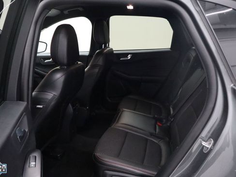 Used 2025 Ford Escape ST-Line image 26