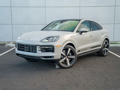 New 2026 Porsche Cayenne E-Hybrid image 1