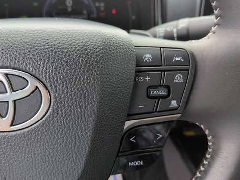 Certified 2025 Toyota Camry SE w/ Convenience Package FWD image 19