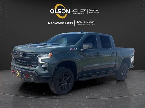 Used 2026 Chevrolet Silverado 1500 LT Trail Boss w/ Convenience Package II AWD/4WD image 1