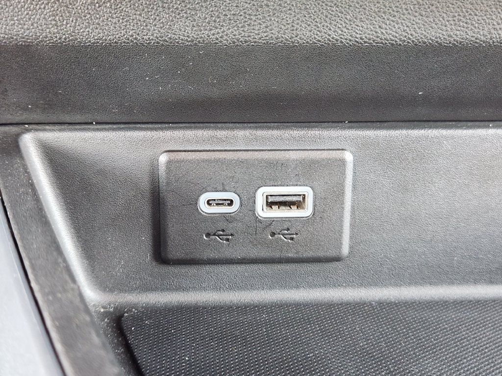 Used 2024 Chevrolet Brightdrop 600 w/ Battery Pack, Max Range AWD/4WD image 22