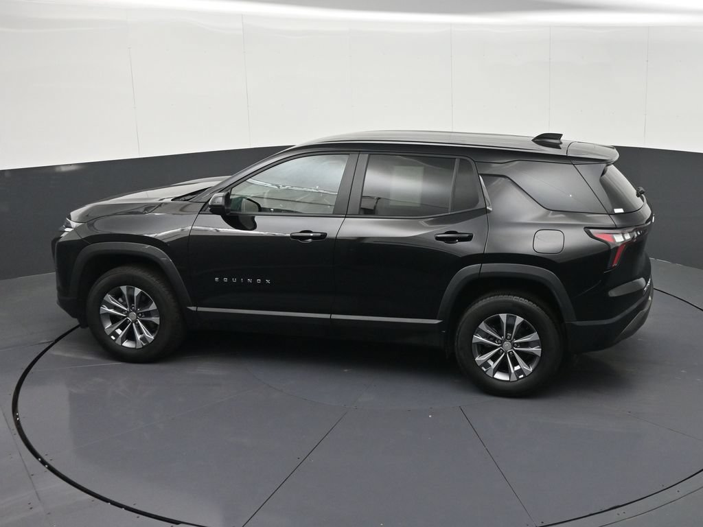 Certified 2026 Chevrolet Equinox LT AWD/4WD image 24