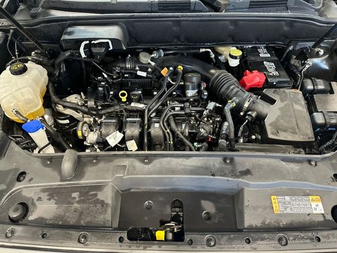 Used 2023 Lincoln Nautilus Reserve w/ Equipment Group 202A image 11