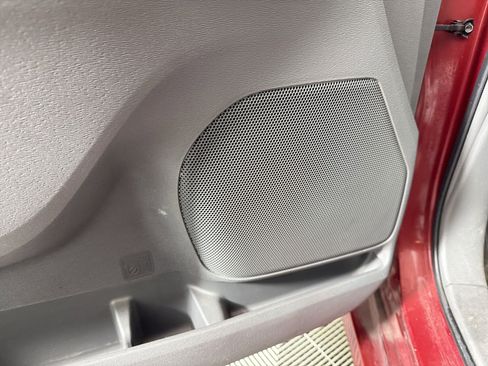 Used 2018 Toyota Sienna LE FWD image 21