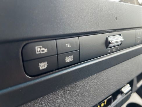 Used 2024 Mercedes-Benz Sprinter 144 Cargo image 39