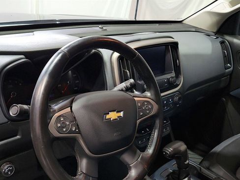Used 2019 Chevrolet Colorado Z71 AWD/4WD image 22