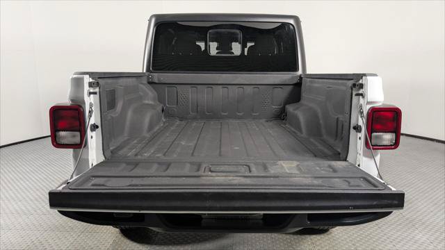 Used 2025 Jeep Gladiator Sport AWD/4WD image 15