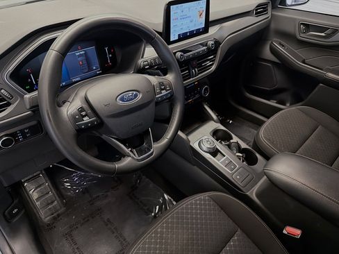Used 2023 Ford Escape Active FWD image 7