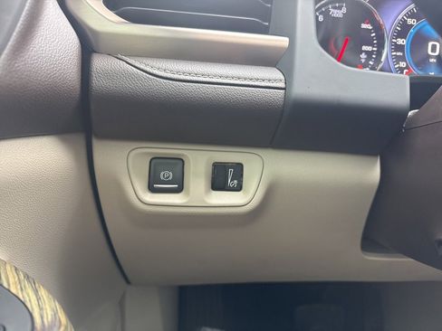 Used 2018 GMC Acadia Denali w/ LPO, Protection Package image 29