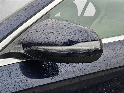 Used 2019 Mercedes-Benz C 300 Sedan image 13