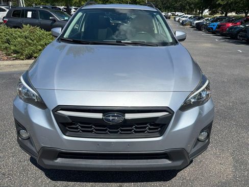 Used 2020 Subaru Crosstrek 2.0i Premium w/ Moonroof Package 1 AWD/4WD image 3