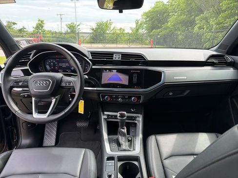 Used 2025 Audi Q3 2.0T Premium AWD/4WD image 15