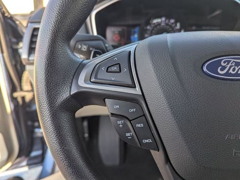 Used 2019 Ford Fusion SE image 23