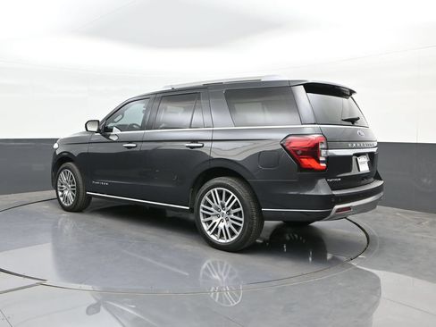 Used 2022 Ford Expedition Platinum RWD image 5