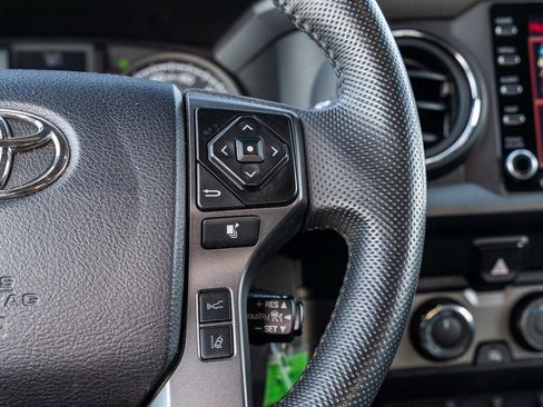 Used 2021 Toyota Tacoma TRD Off-Road AWD/4WD image 28
