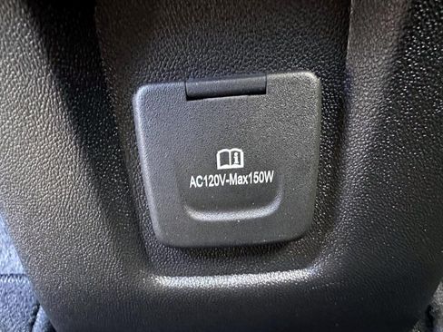Used 2024 Chevrolet Equinox LT AWD/4WD image 14