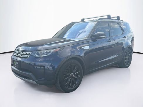 Used 2018 Land Rover Discovery HSE AWD/4WD image 3