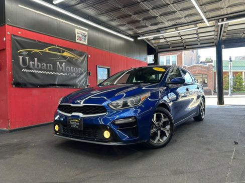 Used 2021 Kia Forte LXS image 1