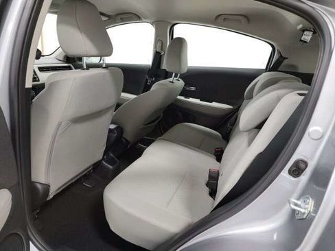 Used 2021 Honda HR-V LX image 18