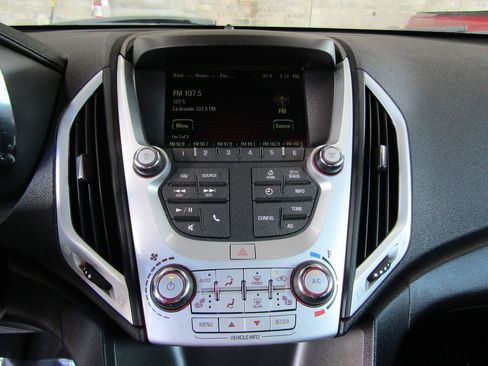 Used 2017 GMC Terrain SLT w/ Driver Alert Package I FWD image 15
