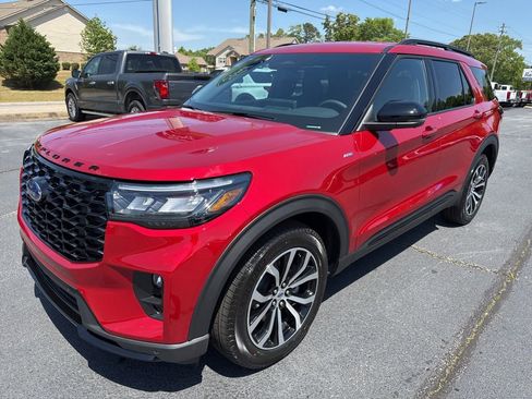 New 2026 Ford Explorer ST-Line RWD image 4