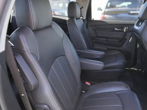 Used 2017 Chevrolet Traverse Premier image 16