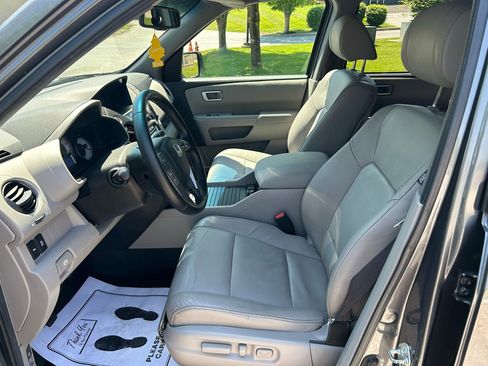 Used 2013 Honda Pilot Touring image 11