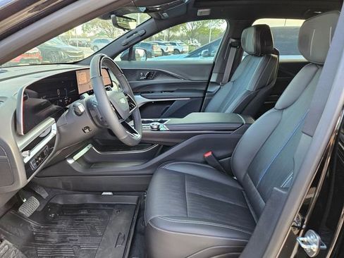 New 2026 Cadillac Lyriq Premium Sport image 11