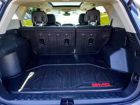 Used 2020 GMC Terrain Denali image 32