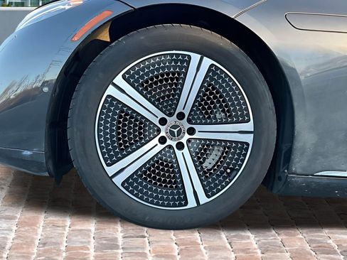 Used 2023 Mercedes-Benz EQS 450+ Sedan image 22