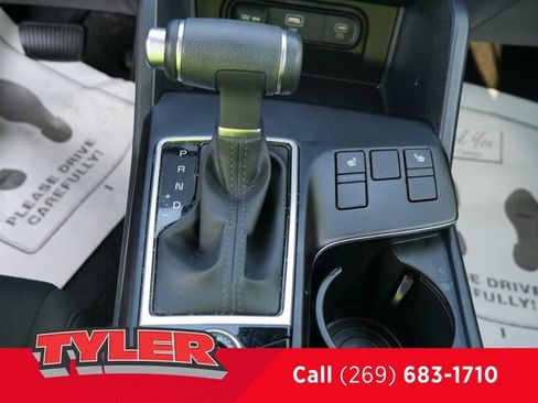 Used 2024 Kia Sportage LX AWD/4WD image 35