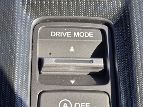 Used 2025 Honda Civic Sport image 14