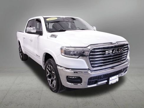 Used 2025 RAM 1500 Laramie image 8