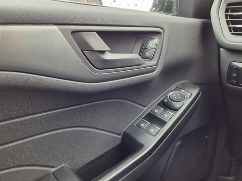 Used 2023 Ford Escape Active image 19