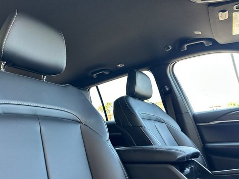 New 2026 Jeep Grand Cherokee L Limited AWD/4WD image 18