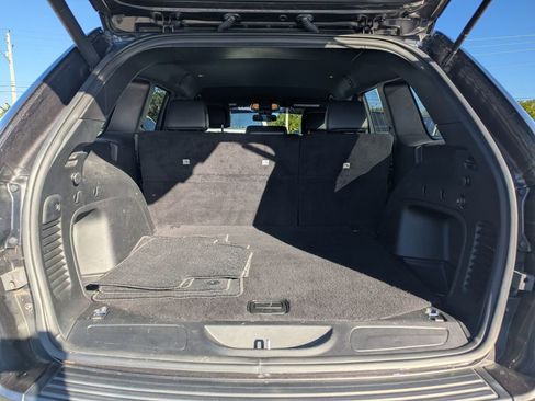 Used 2021 Jeep Grand Cherokee Laredo X image 15