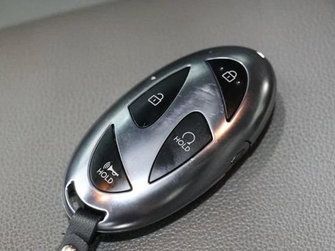 Used 2025 Hyundai Elantra SEL FWD image 30