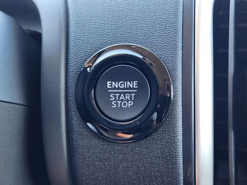 New 2026 Ford Expedition Active image 20