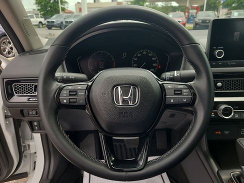 Certified 2023 Honda Civic EX image 25