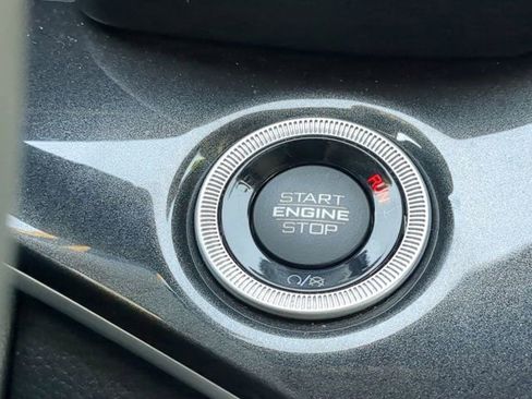 Used 2023 Jeep Grand Cherokee Altitude image 26