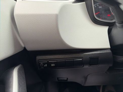 Used 2021 Toyota Corolla SE w/ Carpet Mat Package (TMS) FWD image 17