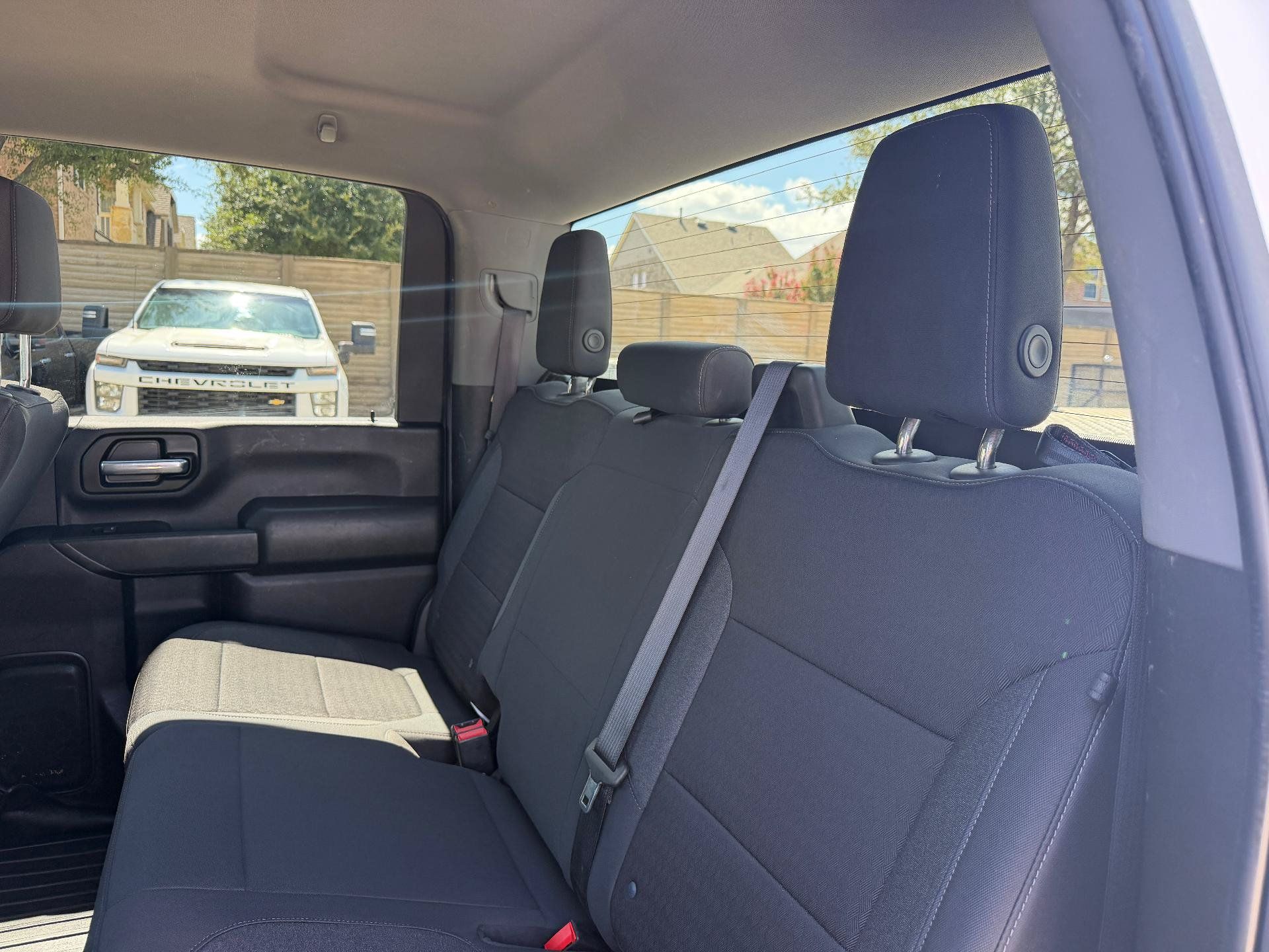 Used 2022 Chevrolet Silverado 2500 Custom w/ Custom Convenience Package AWD/4WD image 21