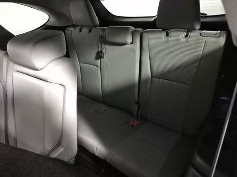 Used 2023 Toyota Highlander L image 25