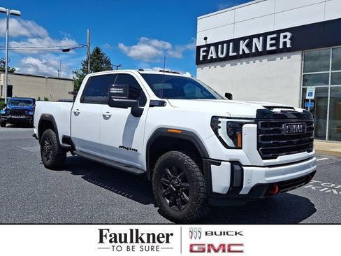 Used 2024 GMC Sierra 2500 AT4 w/ AT4 Premium Plus Package AWD/4WD image 1