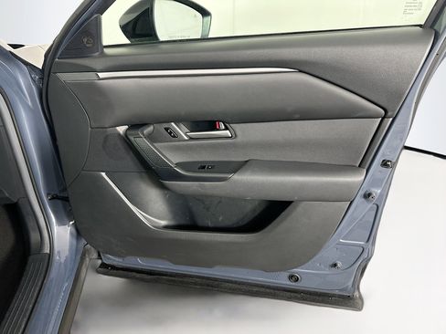 Used 2025 MAZDA CX-50 AWD 2.5 S w/ Select Package image 31