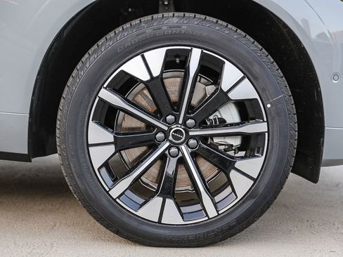 New 2026 Volvo XC60 B5 Ultra image 10