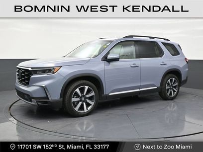 Used 2025 Honda Pilot Touring
