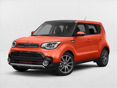 Used 2018 Kia Soul ! w/ Tech Package