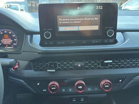 Used 2023 Honda Accord EX image 15